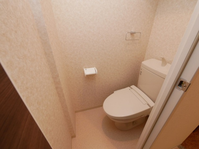 【トイレ】 | Luxe難波西Ⅲ | 落ち着いたトイレです