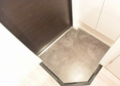 【玄関】 | プレサンス南森町ライズ | 明るい玄関です