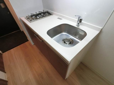 【キッチン】 | プレサンス南森町ライズ | キッチンでお料理をお楽しみください