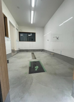 紫野中柏野町店舗事務所のロビー