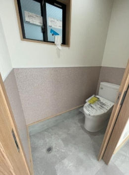 紫野中柏野町店舗事務所の駐車場