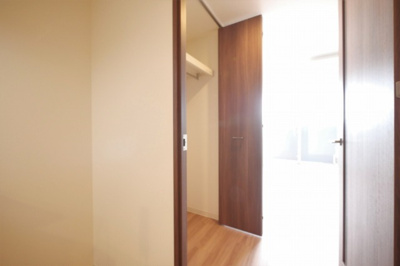 【収納】 | ワールドアイ大阪城EASTアドバンス | 専用の収納スペースです