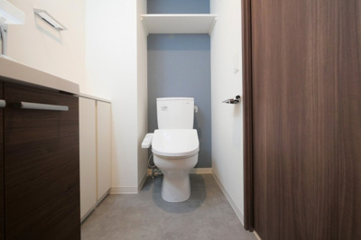 【トイレ】 | ワールドアイ大阪城EASTアドバンス | コンパクトで使いやすいトイレです