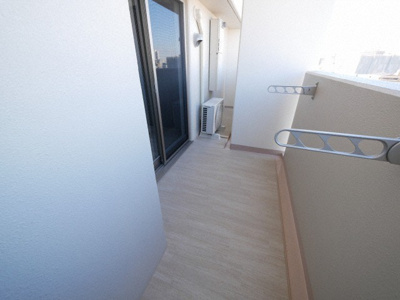 【バルコニー】 | Quintet JOTONOE | 外からの目が気にならないバルコニーで洗濯物が干せます