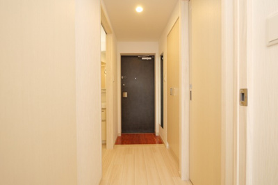 【玄関】 | プレジオ御幣島ASIAN | 落ち着いた玄関です