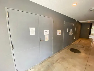 【その他共用部分】 | コンフォリア心斎橋EAST | ゴミ置き場です