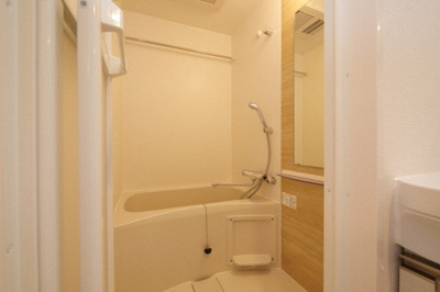 【浴室】 | エスリード大阪グランフォート | ゆったり過ごせるお風呂です