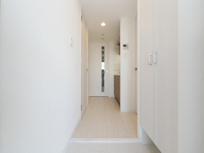 【玄関】 | エスリード難波ザ・ゲート | シンプルで使いやすい玄関です