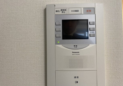 【セキュリティ】 | プレサンス難波フィールド | モニター付きインターホンです