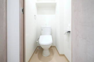 【トイレ】 | LIVIAZ OSAKA Verite | ゆったりとした空間のトイレです