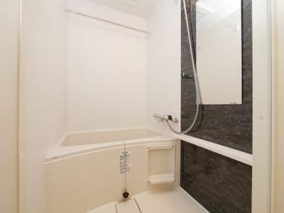 【浴室】 | エスリード難波ザ・アーク | 日々の暮らしに欠かせないお風呂です