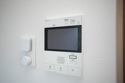 【セキュリティ】 | エスリード新大阪グランゲートノース | モニター付きインターホンです