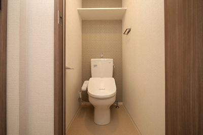 【トイレ】 | エスリード新大阪グランゲートノース | 落ち着いた色調のトイレです
