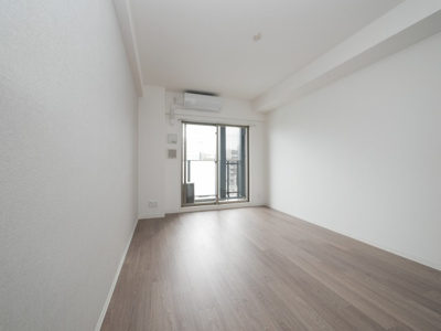 【洋室】 | La Douceur梅田East | 落ち着いた色調の洋室です