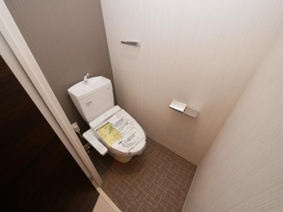 【トイレ】 | アザレア梅田 | 落ち着いた空間のトイレです