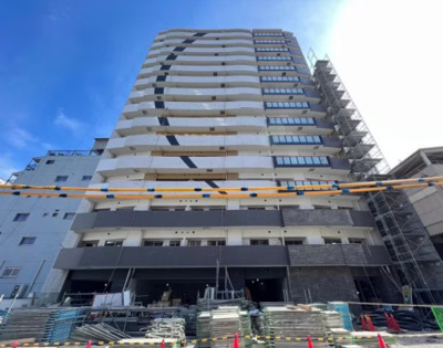 【外観】 | セレニテ本町東リアン | 外観は落ち着いています