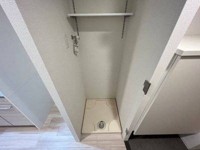 【設備】 | セレニテ本町東リアン | 洗濯機置き場です