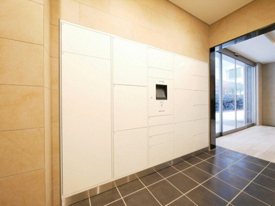 【その他共用部分】 | プレサンス大手前ピリオド | 宅配ボックスです