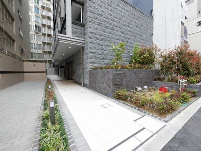 【エントランス】 | プレサンス大手前ピリオド | 毎日通るエントランスはこのようになっています