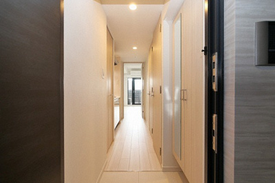 【玄関】 | S-RESIDENCE都島Lux | 落ち着いた玄関です