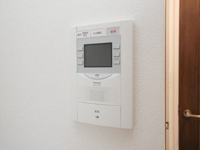 【セキュリティ】 | プレサンス大阪福島シエル | モニター付きインターホンです