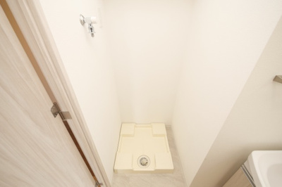 【設備】 | リヴェント福島野田 | 洗濯機置き場です