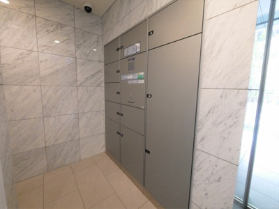 【その他共用部分】 | プレサンス江戸堀 | 宅配ボックスです