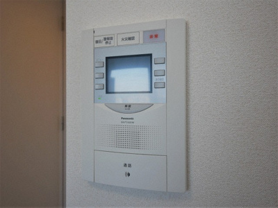【セキュリティ】 | プレサンスOSAKA DOMECITY クロスティ | モニター付きインターホンです