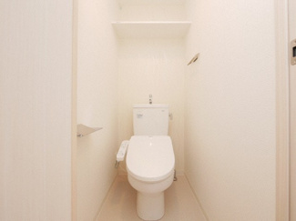 【トイレ】 | エスリードレジデンス大阪本町 | 落ち着いた空間のトイレです