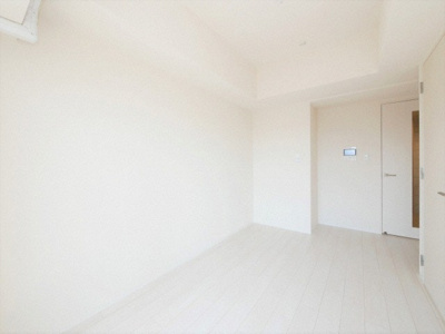 【居間・リビング】 | エスリード大阪ドームシティ | こちらの居間で趣味の時間をお楽しみください