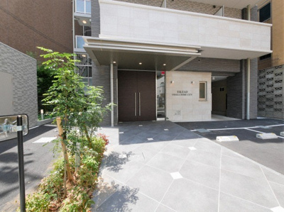 【エントランス】 | エスリード大阪ドームシティ | 落ち着いたエントランスです