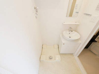 【設備】 | エスリード大阪ドームシティ | 洗濯機置き場です