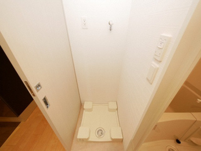 【設備】 | ヴィラ・セレーノ玉造本町 | 洗濯機置き場です