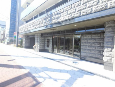 【エントランス】 | プレサンス玉造ザ・ライブ | 落ち着いたエントランスです