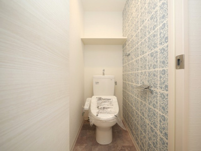 【トイレ】 | Alivis北梅田 | 落ち着いたトイレです