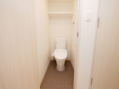 【トイレ】 | プレサンス堺筋本町駅前シェル | 落ち着いた空間のトイレです