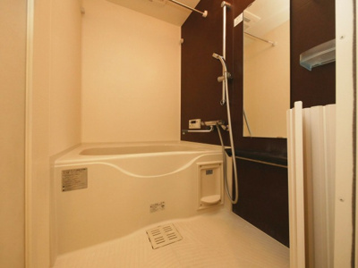 【浴室】 | プレサンス堺筋本町駅前 | お風呂で日々の疲れを落としましょう