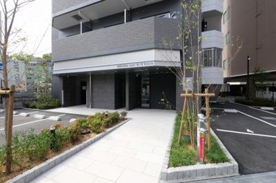 【エントランス】 | MELDIA CREST 桜ノ宮 Kirsch | ゆとりのあるエントランスです