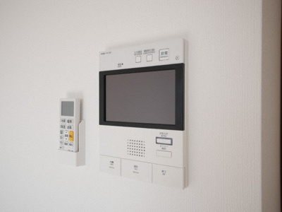 【セキュリティ】 | エスリードレジデンス都島シティフロント | モニター付きインターホンです