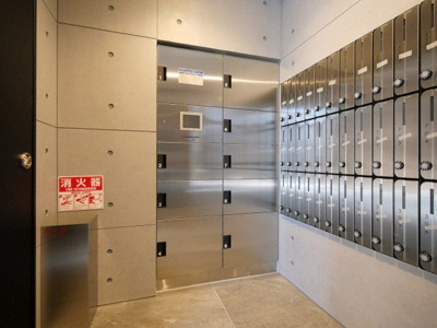 【その他共用部分】 | エスリードレジデンス都島シティフロント | 宅配ボックスです