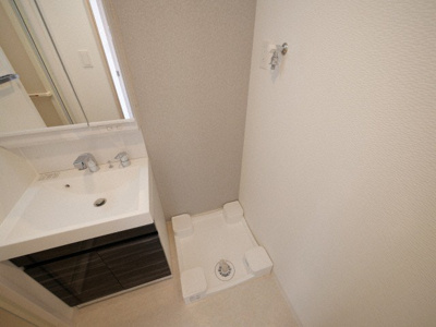 【設備】 | エスリードレジデンス都島シティフロント | 洗濯機置き場です