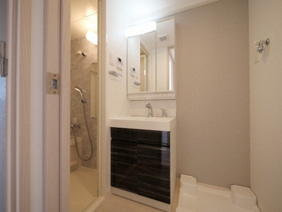 【洗面所】 | エスリードレジデンス都島シティフロント | 忙しい朝には欠かせない洗面所です