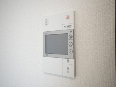 【セキュリティ】 | プレサンス桜ノ宮イーサリアル | モニター付きインターホンです