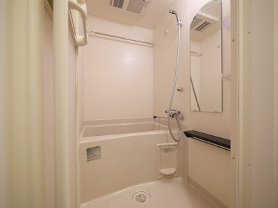 【浴室】 | プレサンス桜ノ宮イーサリアル | お風呂で日々の疲れを落としましょう