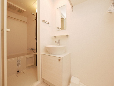 【洗面所】 | エスリード阿波座プライムコート | 忙しい朝には欠かせない洗面所です