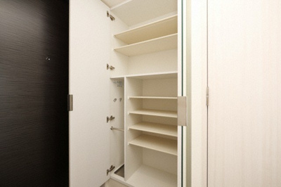 【収納】 | プレサンス DOMECITY コレーレ | 十分な収納スペースがあります