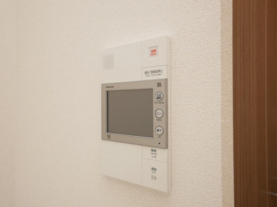 【セキュリティ】 | プレサンス南堀江ザ・センス | モニター付きインターフォンです