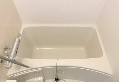 【浴室】 | レジュールアッシュアーバンリッシュ | コンパクトで使いやすいお風呂です