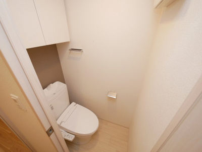 【トイレ】 | プレサンス心斎橋ニスト | シンプルで使いやすいトイレです