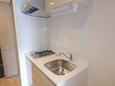 【キッチン】 | プレサンス本町エクストラ | きれいなキッチンです